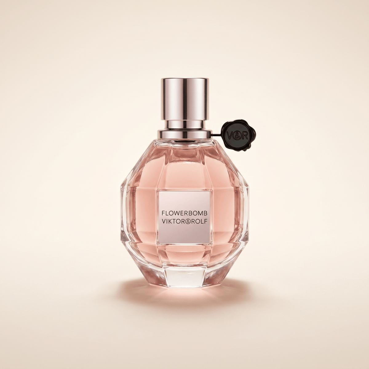 Viktor & RolfViktor & Rolf Flowerbomb Eau De ParfumPerfumeza